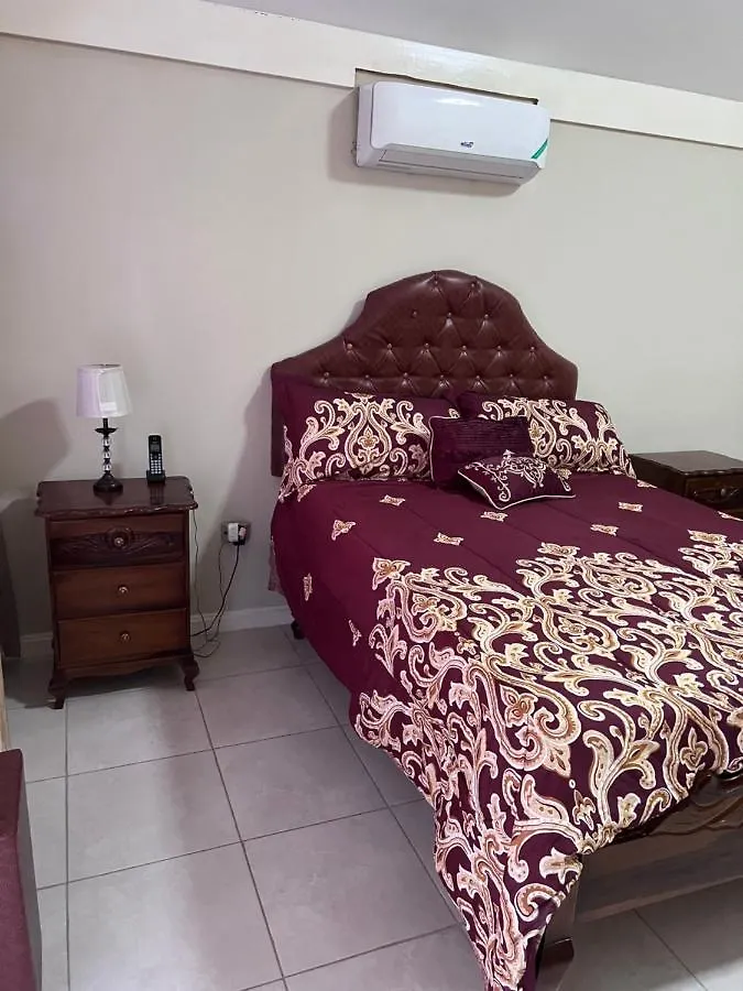 אוצ'ו ריוס Comfort Rest 0*, אוצ'ו ריוס ג'מייקה